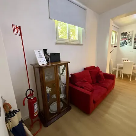 House - Via Gela - Too *